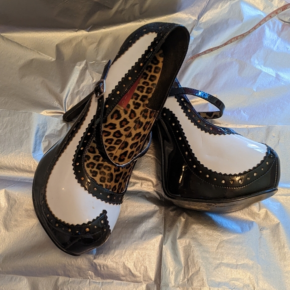 Bordello Shoes - Bordello Heels